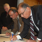 Newport Airport Contract with Quiros Raised in Gubernatorial Race